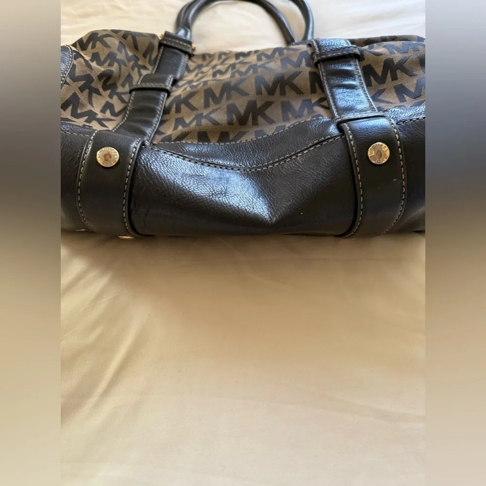 Michael Kors stylish versatile